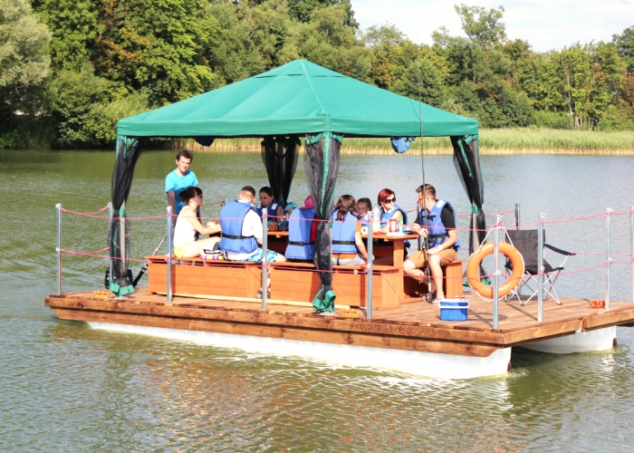 HOUSEBOAT